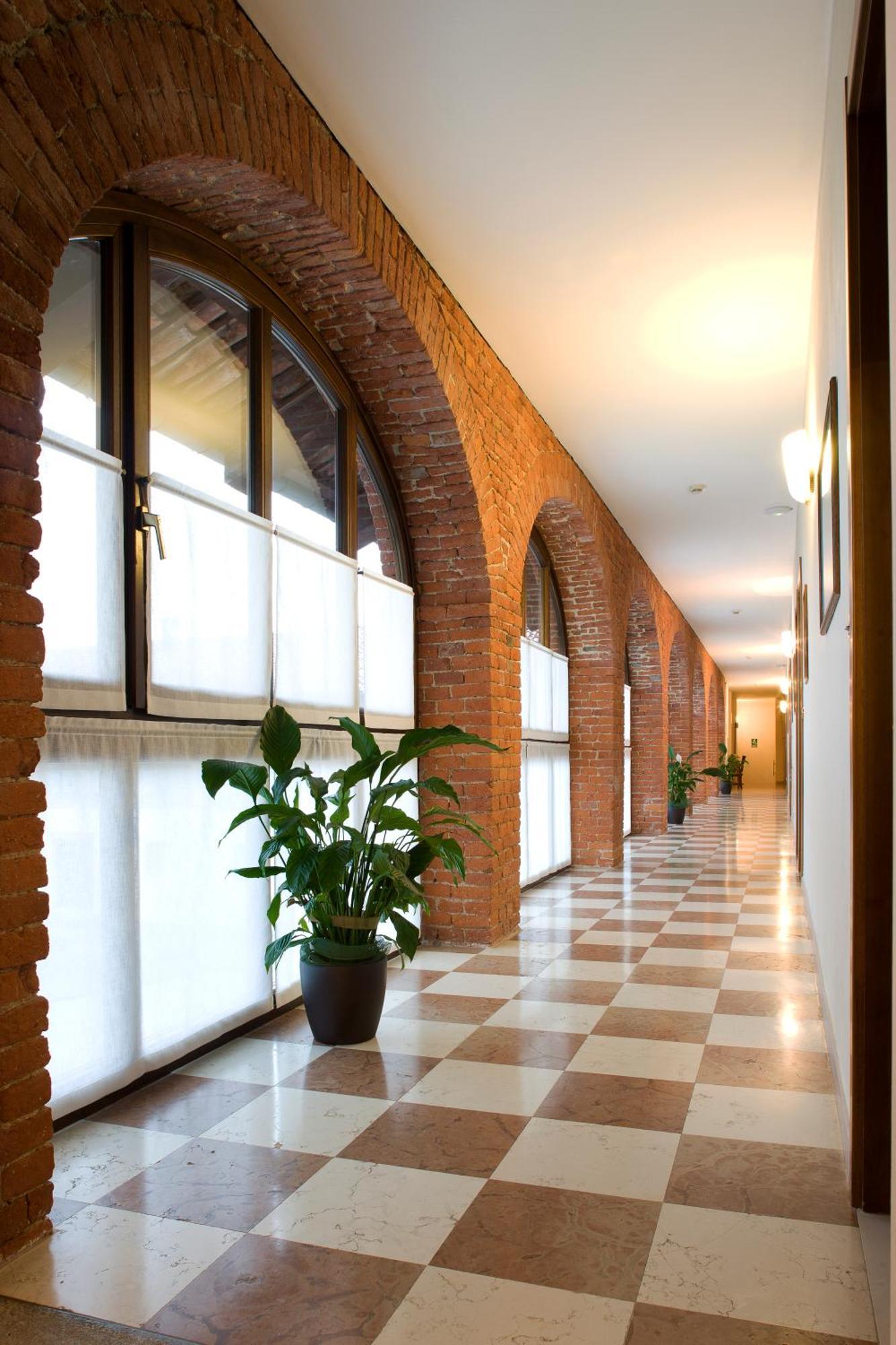 Albergo La Corte Albertina Bra Exterior foto