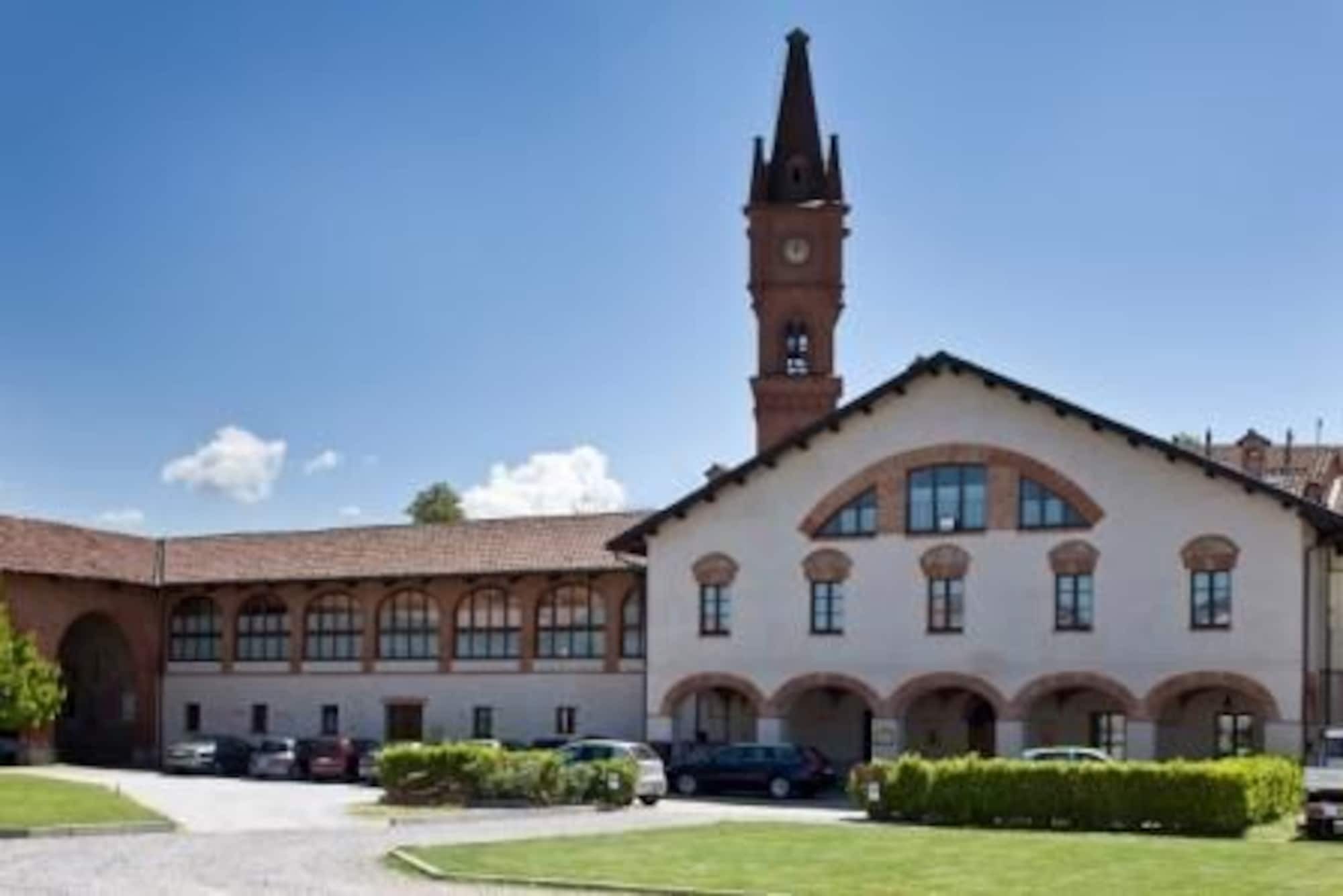 Albergo La Corte Albertina Bra Exterior foto