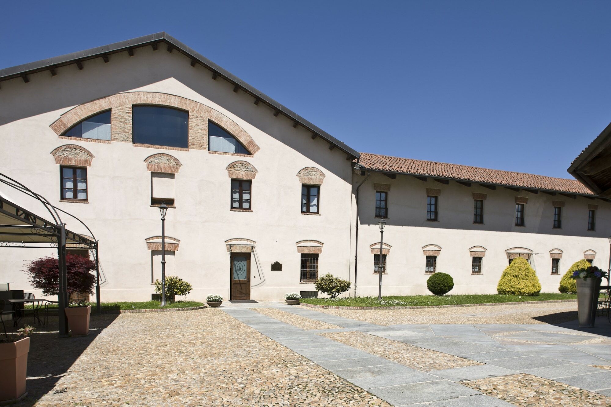 Albergo La Corte Albertina Bra Exterior foto